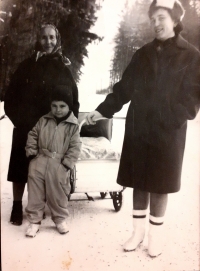 Anna Dočekalová with her mom, Anna Krejčí (left), son František and daughter Ivana in the pram. 1967