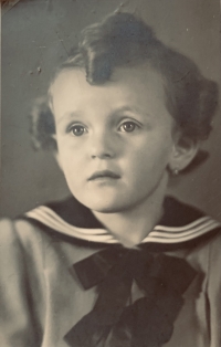 Lýdia as hidden child already with his uncle in Banská Bystrica 