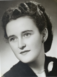 Lydia, photo from the graduation board