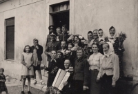 Hostinec Schwarzových v době odvodů na práci pro Německo (1942–1943)