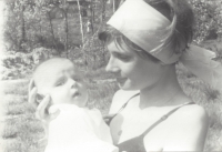 S dcerou Karlou, 1968