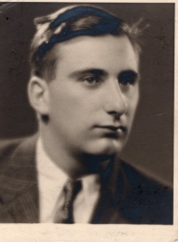 Lubomír Adámek, 40. léta