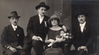 Wedding of her parents, 1924