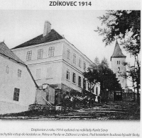 Škola a kostel ve Zdíkovci, které Josef Falář navštěvoval 