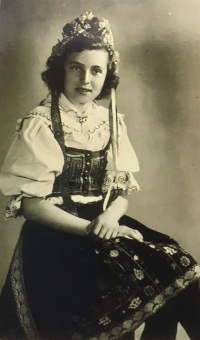 Zdenka Bidařová in national folklore costume, Prague 1945