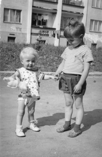 Děti pamětníka Adélka a Lubomír, 70. léta 20. století