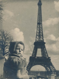 Petr Fleischmann, Paris, 1949