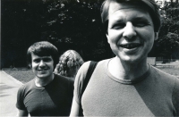 Roudnice nad Labem, zleva pamětník, Antonín Dufek, 1984