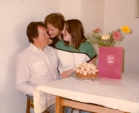 Dagmar Millerová and her husband celebrating the 15th birthday of their daughter, Dáša