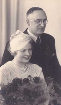 Svatba rodičů – Milada a Vladimír Němcovi, rok 1936