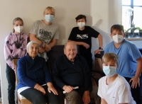 Miloš Nevoral s týmem Paměti národa při nahrávání vyprávění