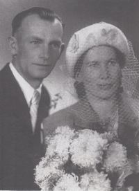 Svatba rodičů, 11. 11. 1947
