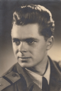 Štefan Kondás in the military, 1953