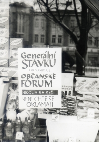Generální stávka 27. listopadu 1989 v Hradci Králové