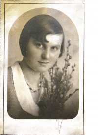 Maminka Anna Božena za svobodna 