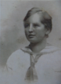 Marie Nevoralová, rozená Marešová, matka pamětníka