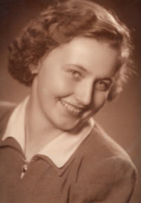 Witness in 1952