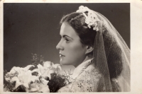 Milena Hercíková na svatbě v roce 1954
