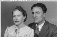 Rodiče Mileny Hercíkové v roce 1945
