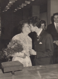 The wedding of Jan David and Helena Davidová in 1971