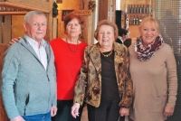 Jarmila Etzlerová v 80 letech se svými sourozenci. Zleva: Antonín Goiš, Květoslava Budíková, Jarmila Etzlerová, Miluška Konvalinková.