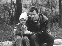 Oldřich Richterek with his son 1970