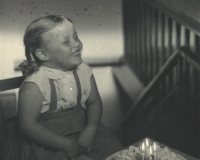 Dcera Rita, 1957