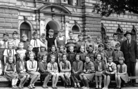 Brother Zdeněk Dragoun in eight grade (sixth from the left)