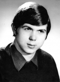 Zdeněk Dragoun, bratr Arnošta Runčíka