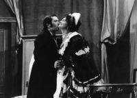 Taková ženská na krku, představení, 1969