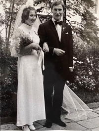 Wedding photograph in 1970