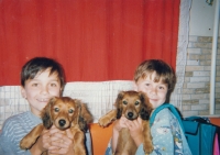 Synové - zleva Filip a Lukáš, Jihlava, 1996