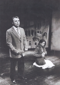 Josef Kundera a Anna Fialková ve hře Legenda o Krysaři, Horácké divadlo Jihlava, 1995