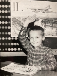 V první třídě, 1966