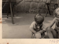 Alexandr Gregar, 1945