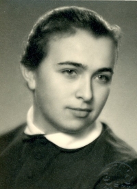 Jana Rohlíková, graduation photo, 1956