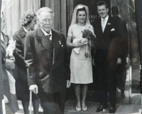 Dědeček Malý na první svatbě Věry s Janem Fürstem