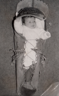 Dcera Iva, 1986, focení pro vernisáž, Náprstkovo muzeum