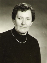 Marie Holubová, asi 1968
