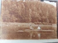 Otto Hrabal a kamarádka Květa Kocourková, 1932