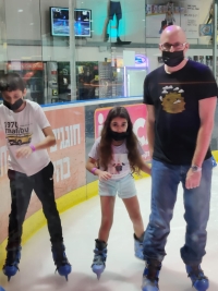 Tel-Aviv 2021, syn Ami s vnukmi Tal a Shir