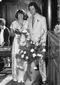 Jan Dvořák s manželkou Miladou na svatební fotografii, rok 1976