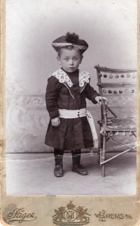 Otec, Rakousko, 1905