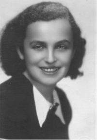 Maminka pamětníka Helena Pfefferová, 1936