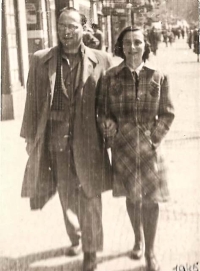František a Alice Krausovi v roce 1946