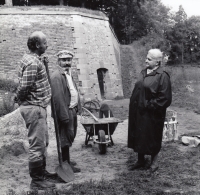 Writer Marie Kubátová came to see the restoration of Dolík in Josefov Fortress, 1980s