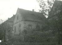 The farmhouse in Koporeč in the 1970s