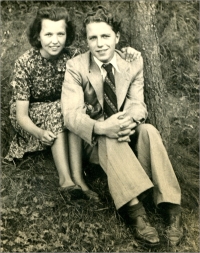 Rodiče Milana Boušky, matka Milena Boušková, rozená Gruberová, a otec František Bouška