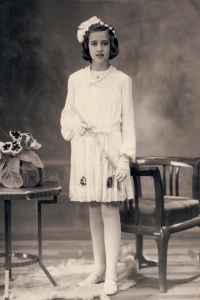 Jaromíra Junková, první svaté přijímání