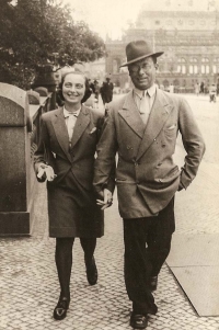 Alice a František Krausovi v roce 1946